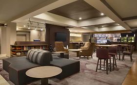 Courtyard By Marriott Champaign